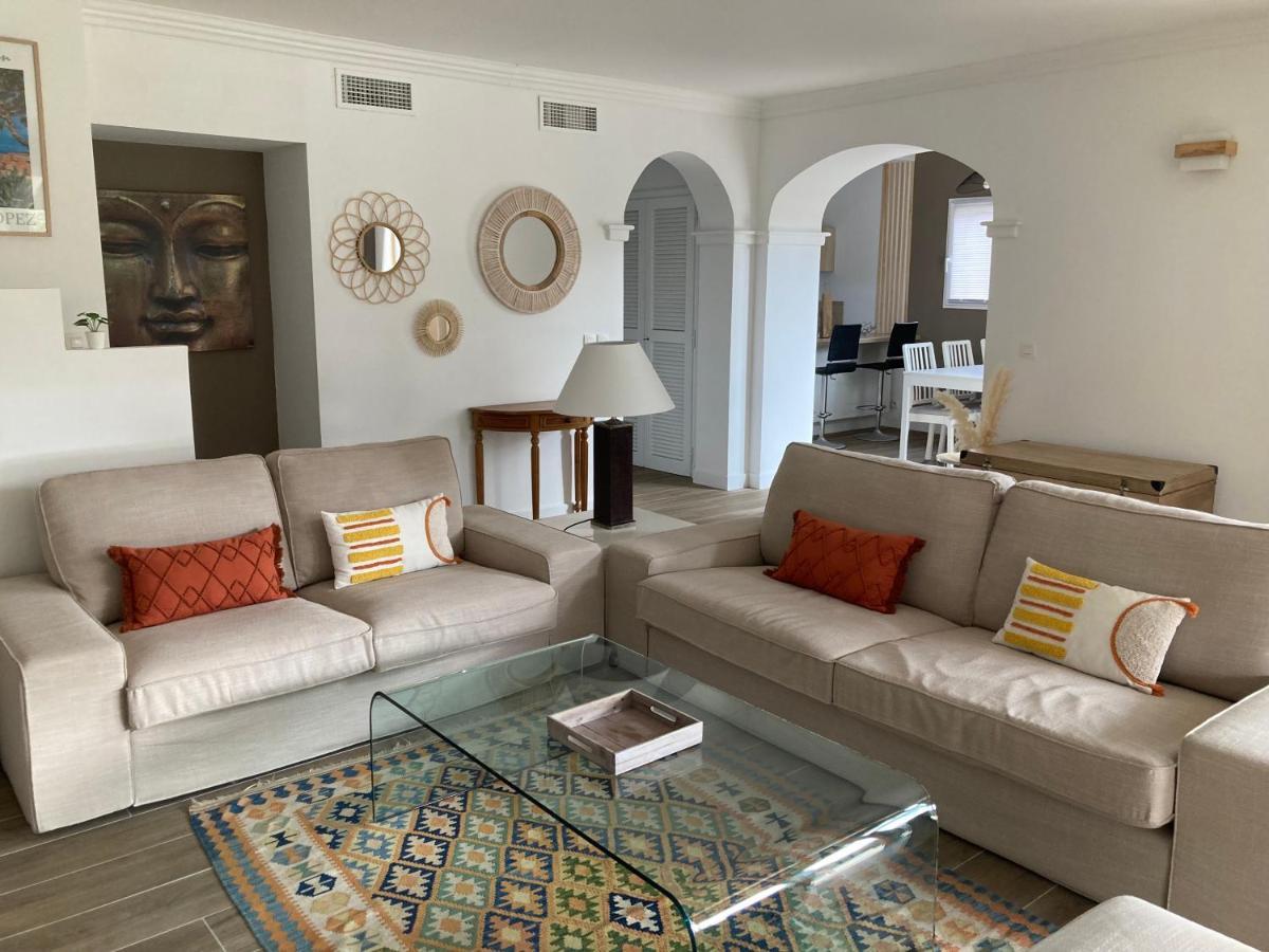Les Restanques Maison Du Lac 4 Chambres Grimaud Dış mekan fotoğraf